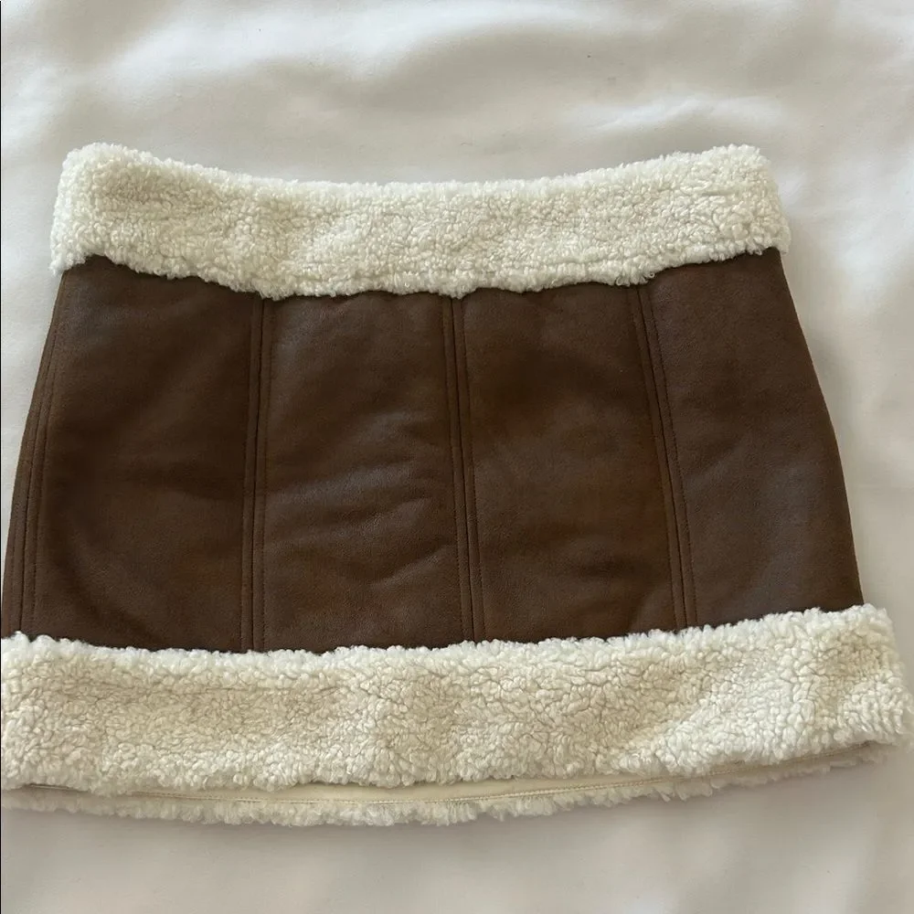 Lovers + Friends Brown Faux Leather Mini Skirt with Cream Sherpa Trim size small